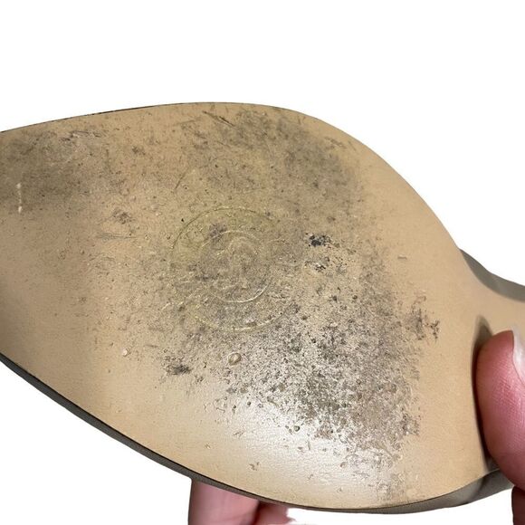 Vintage 70s beige leather pumps - Salamander German Brand. US 6.5 - Picture 9 of 13